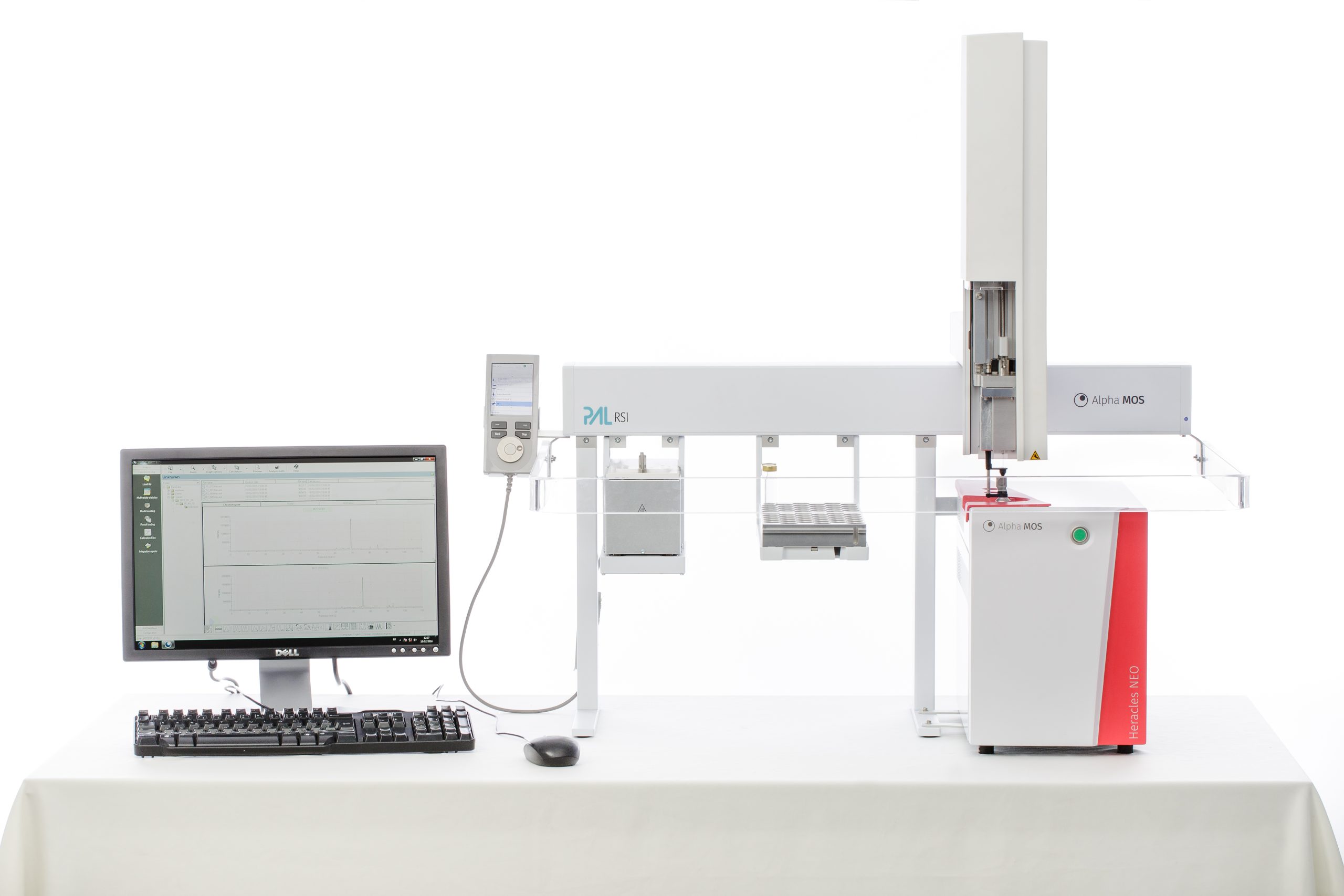 Photo Heracles Neo autosampler computer4 scaled